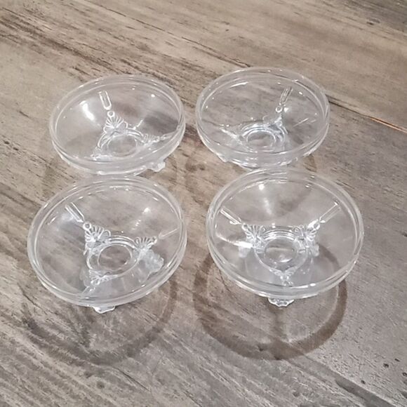 Set of 4 Hobbs Brockunier 1876 viking/Bearded Man pattern 4" x 2" bowls - Picture 1 of 3